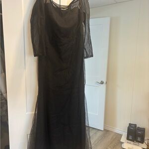 Black formal dress is 12 fits  Medium size
